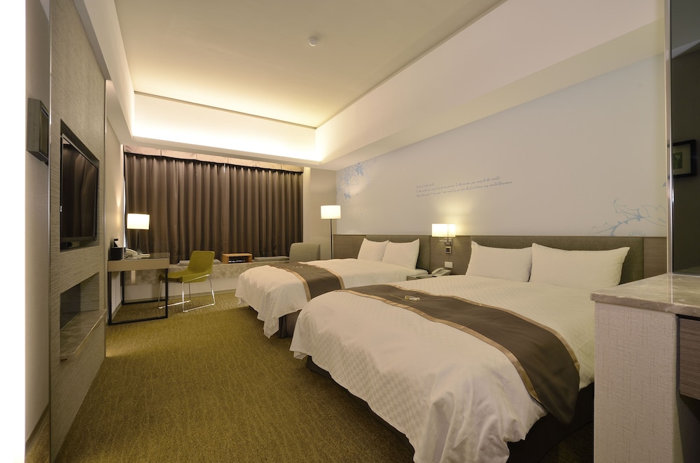 Family Room, 2 Double Beds photo 2