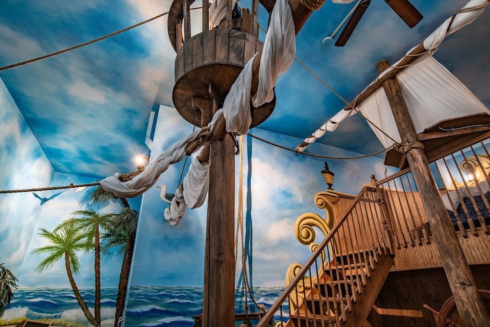 Room (Treasure Island I)