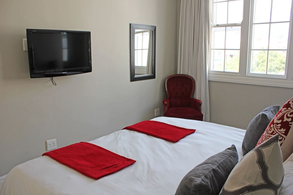 Superior Double or Twin Room photo 3