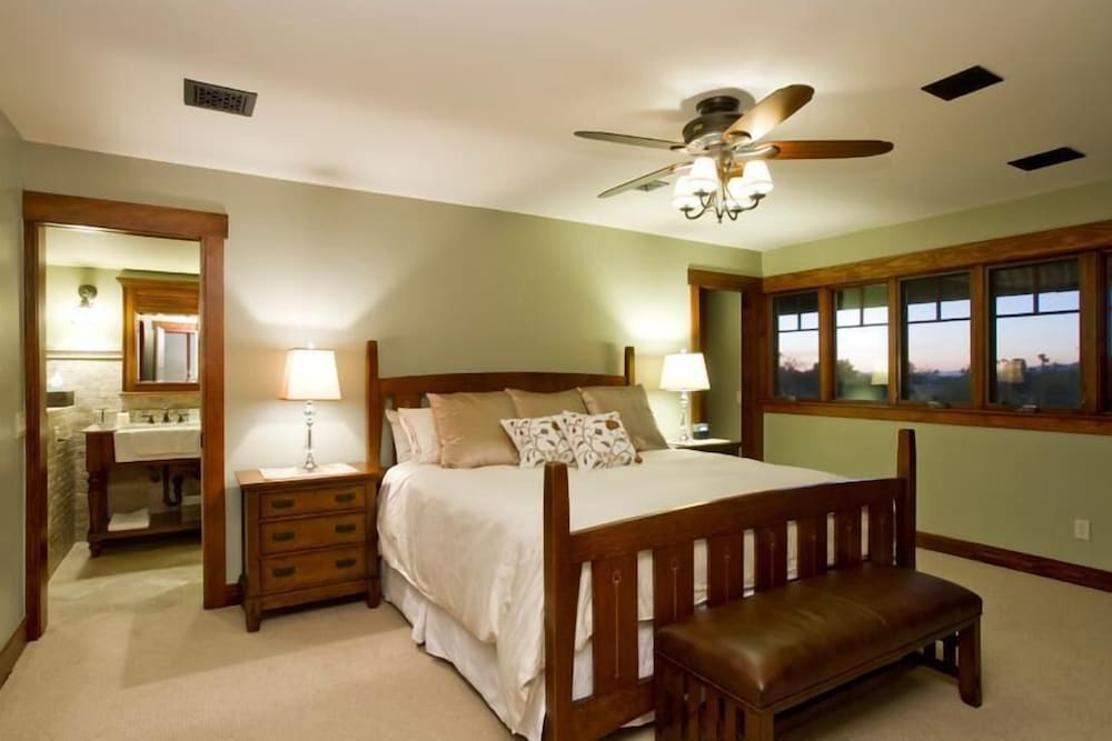 House, 3 Bedrooms photo 3