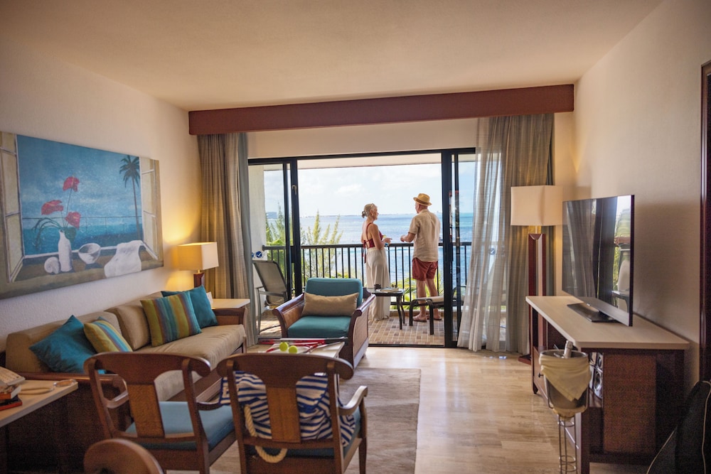 Master Villa, 2 Bedrooms, 2 Bathrooms, Kitchen, Resort View - Bed and Breakfast - Photo 5