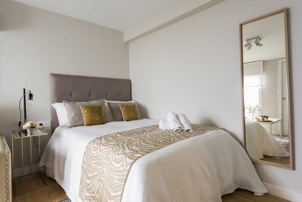 Apartment (1 Bedroom)