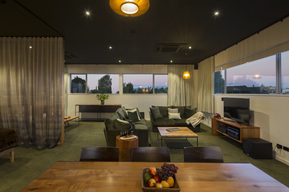Luxury Studio Suite, 1 Bedroom photo 2