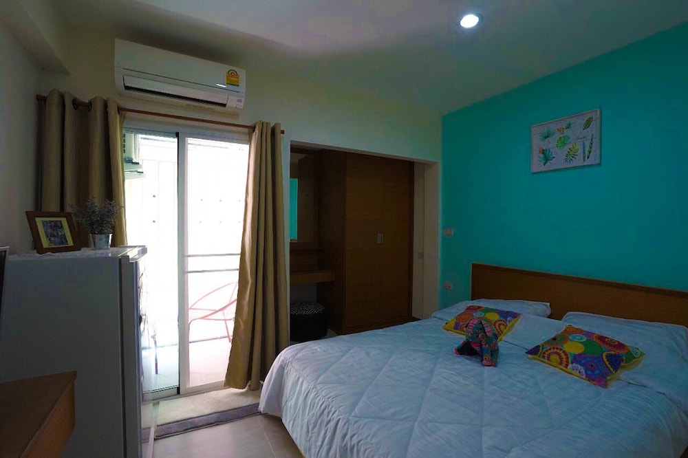 Deluxe Room with Terrace photo 3