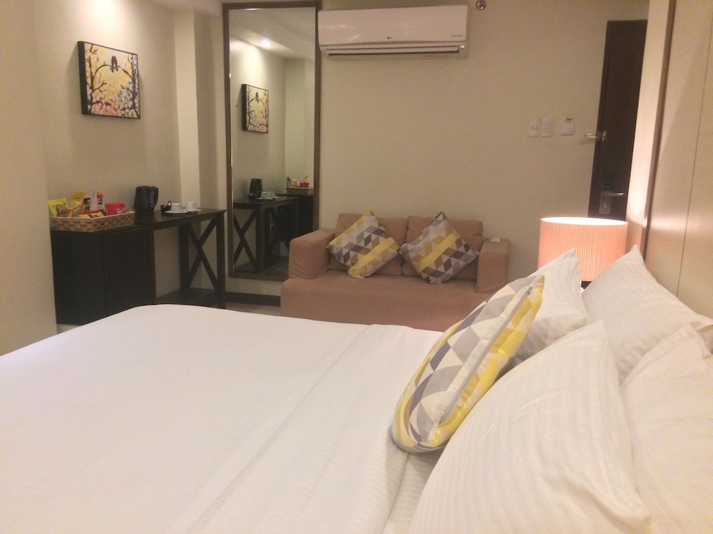 Executive Room photo 2
