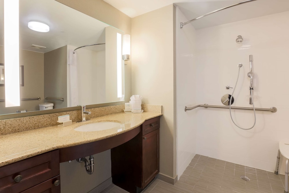 Suite, 2 Queen Beds, Accessible, Non Smoking - Photo 5