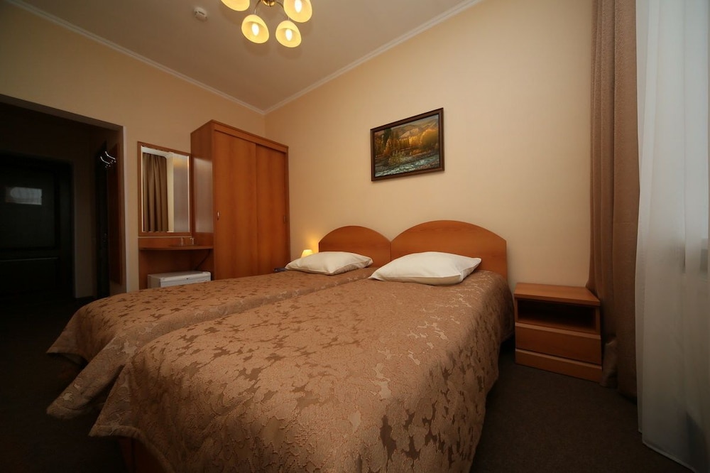 Standard Twin Room photo 3