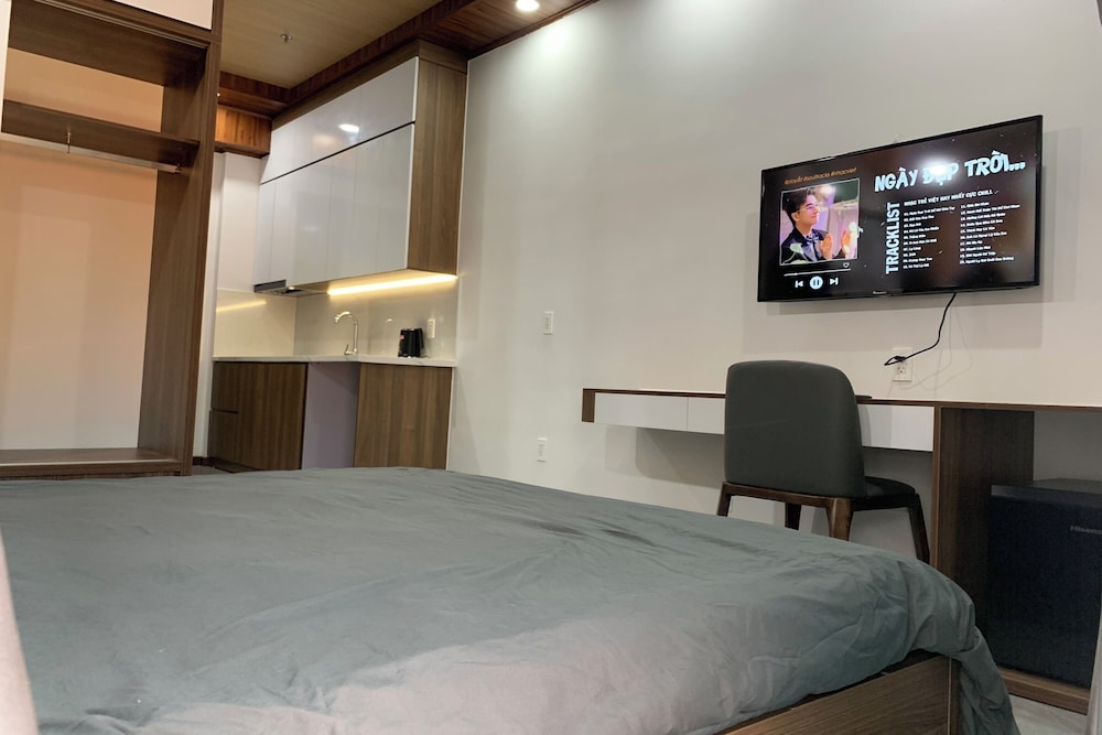 Standard Double Room - Photo 18