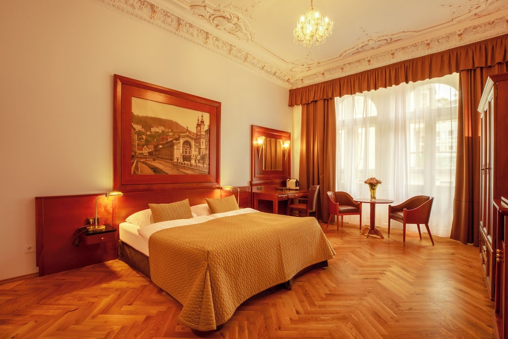 Deluxe Double Room, Balcony, City View photo 1