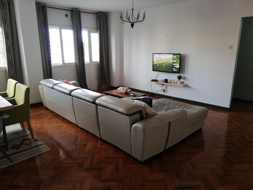 Apartment, 3 Bedrooms photo 2