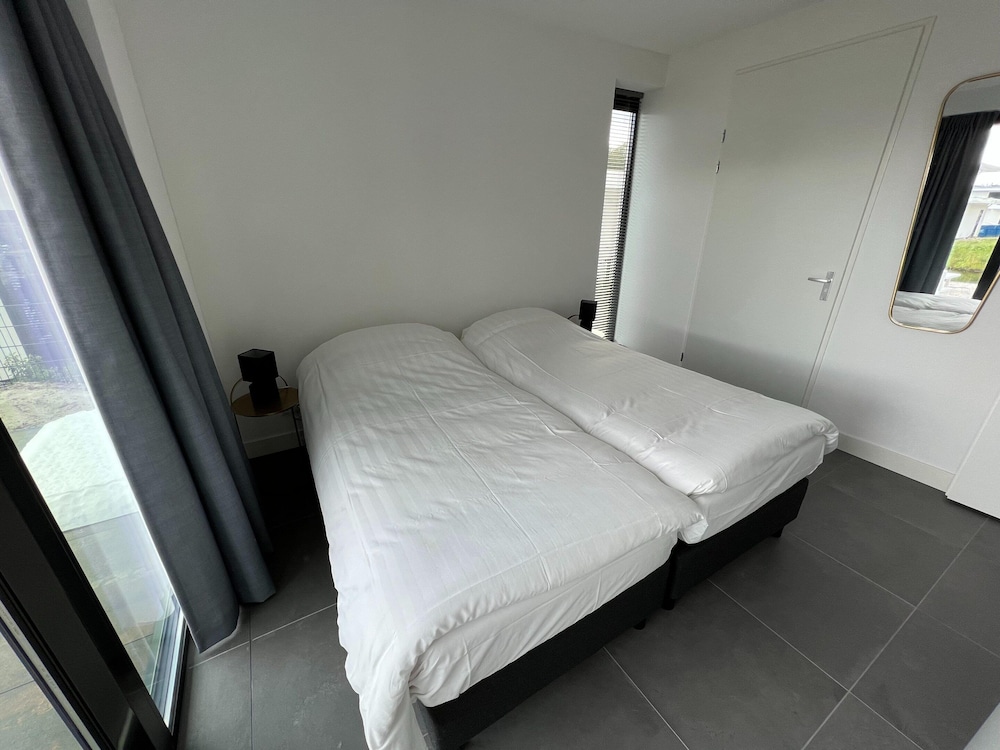Villa photo 3