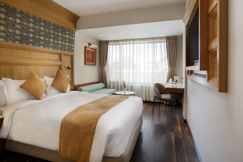 Deluxe Room, 1 Double Bed - Photo 3