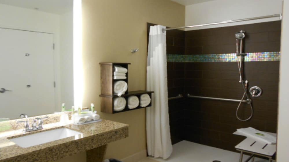Suite, Multiple Beds