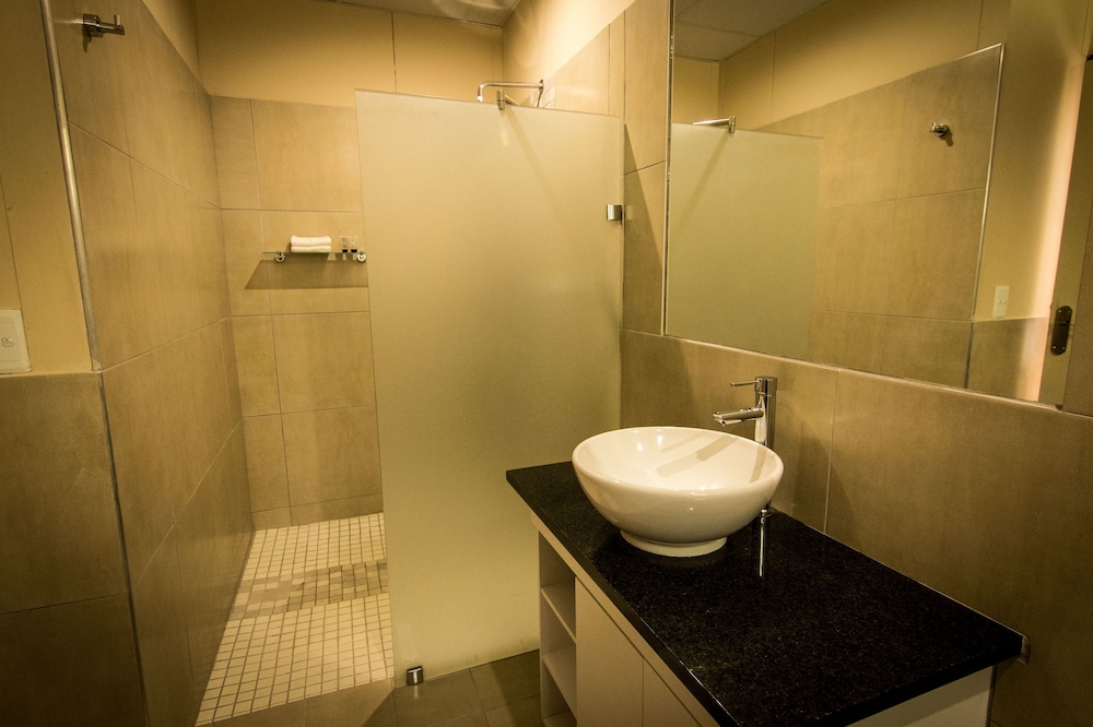 The Square Room photo 2