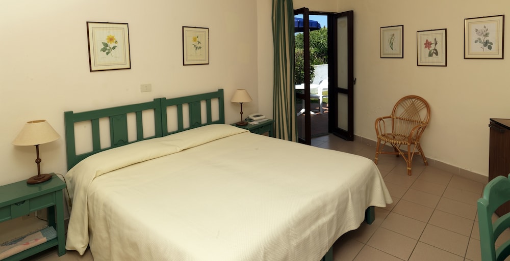 Double Room, Garden View - Photo 1