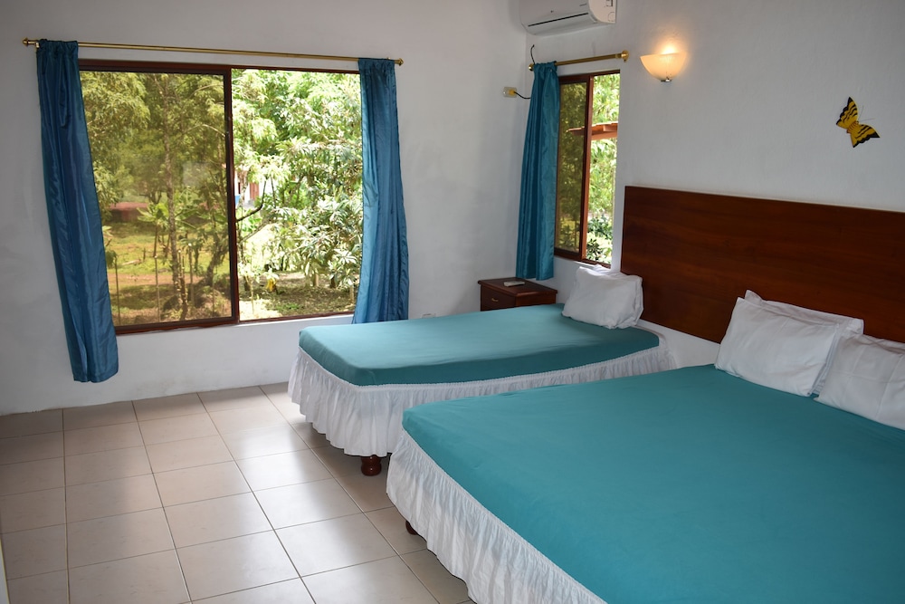 Superior Double Room, Multiple Beds, Non Smoking photo 3