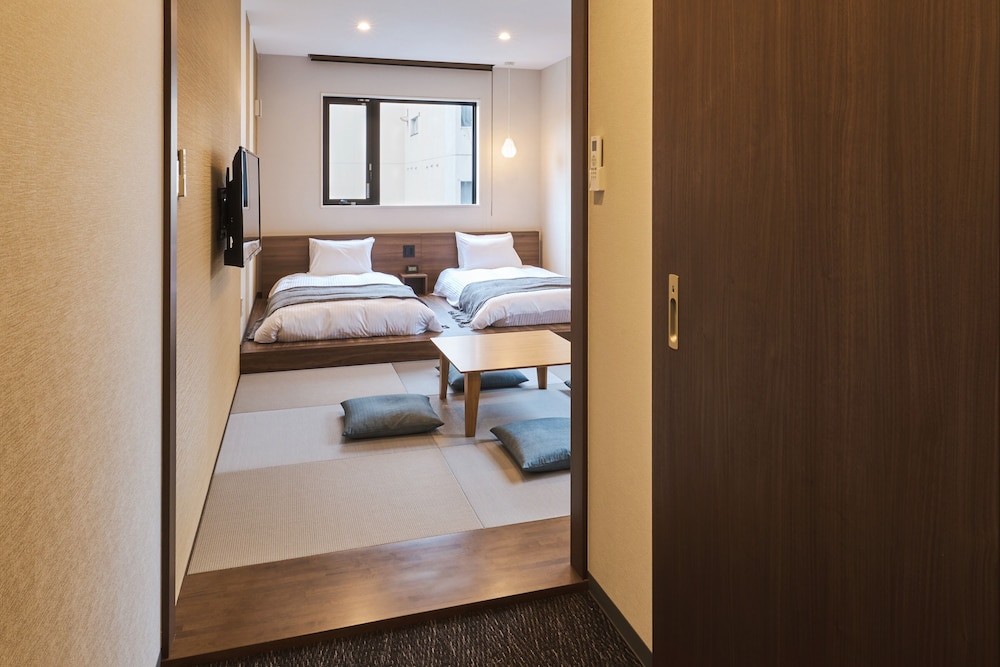 Japanese Western Room - Photo 2