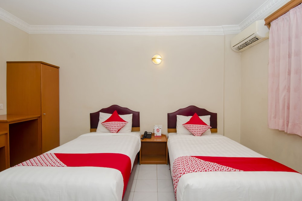 Standard Twin Room photo 3