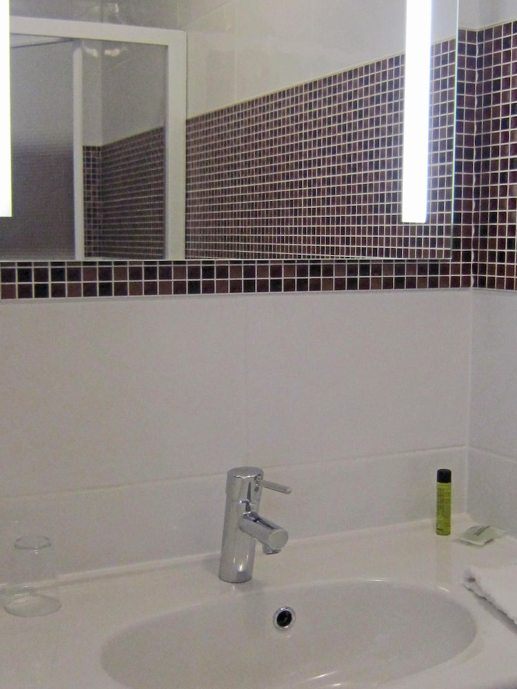 Studio, Kitchenette photo 3