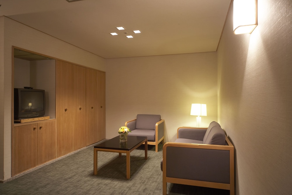 Traditional Suite, Non Smoking photo 2