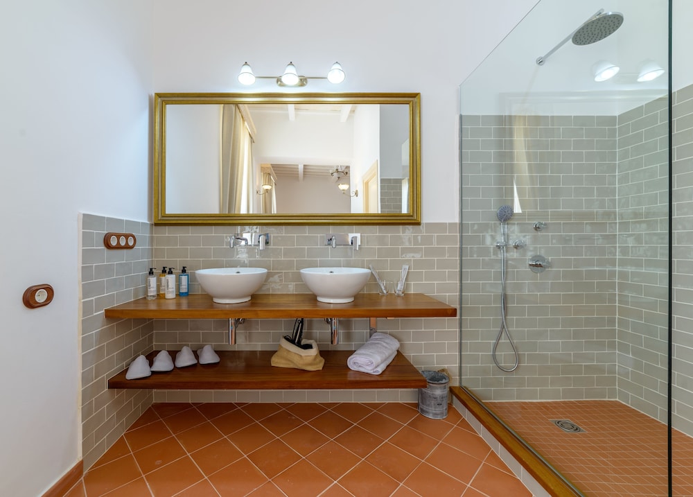 Superior Triple Room - Photo 8