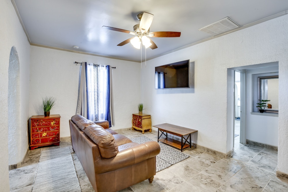 House (3 Bedrooms) photo 1