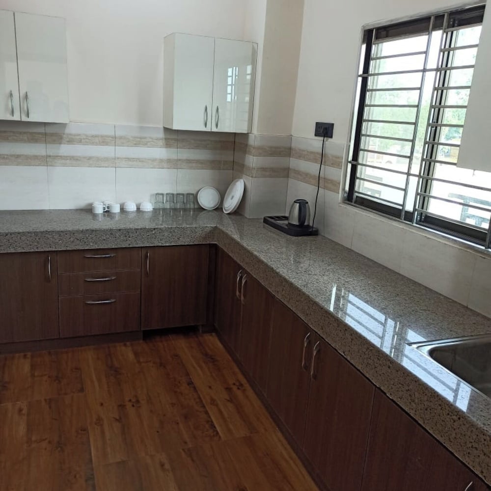 Deluxe Apartment, Balcony, City View photo 3