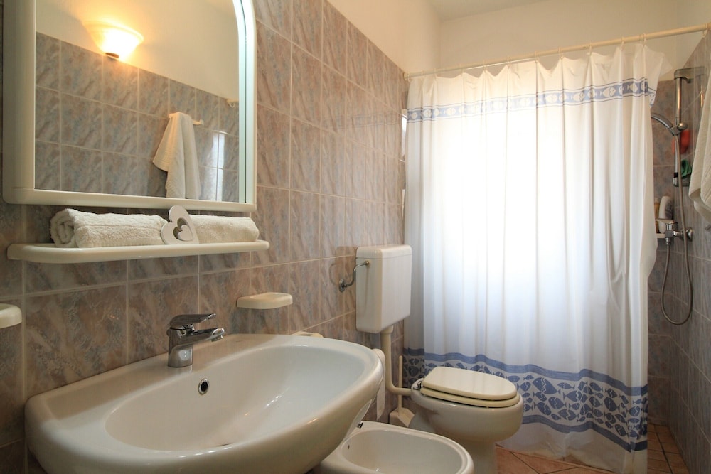Apartment (3 Bedrooms) photo 3