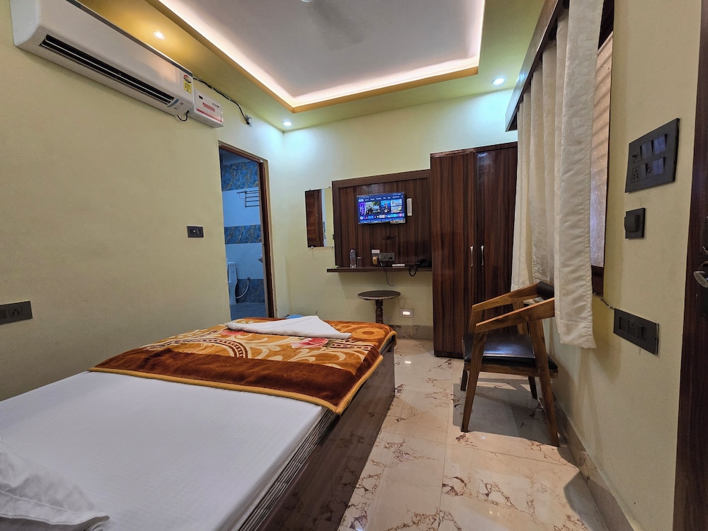 Basic Single Room, 1 Twin Bed photo 3