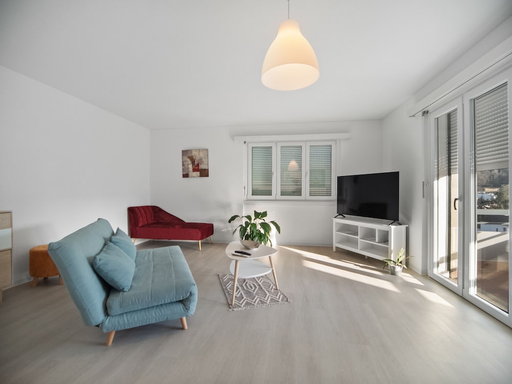 Apartment photo 1