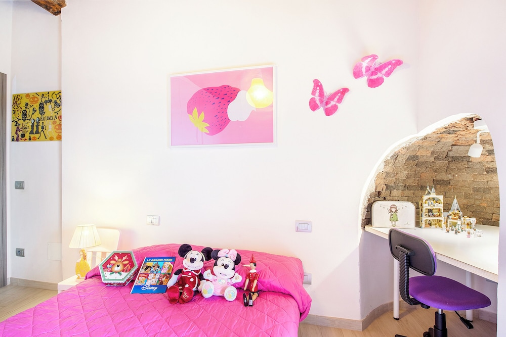 Family Apartment, 2 Bedrooms, 2 Bathrooms, Mountainside (Home Margherita Chianti Hills View) photo 2
