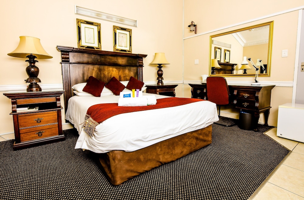 Economy Double Room photo 1