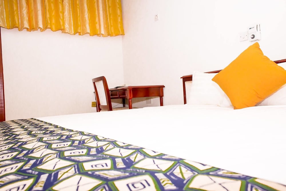 City Double or Twin Room, 1 Double Bed, Non Smoking, City View photo 2