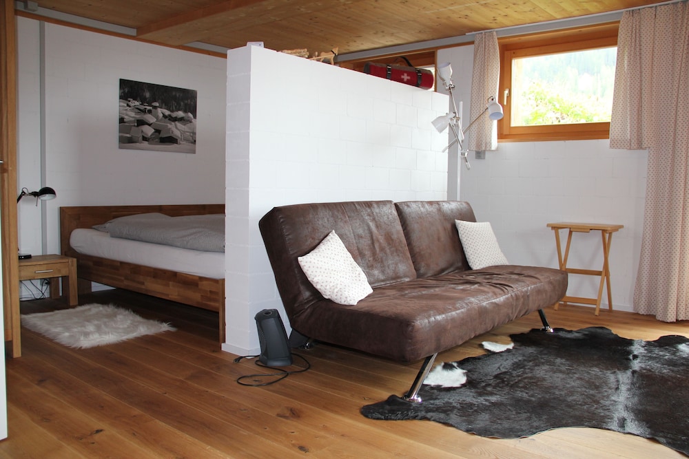 Panoramic Studio, 1 King Bed, Kitchen photo 3