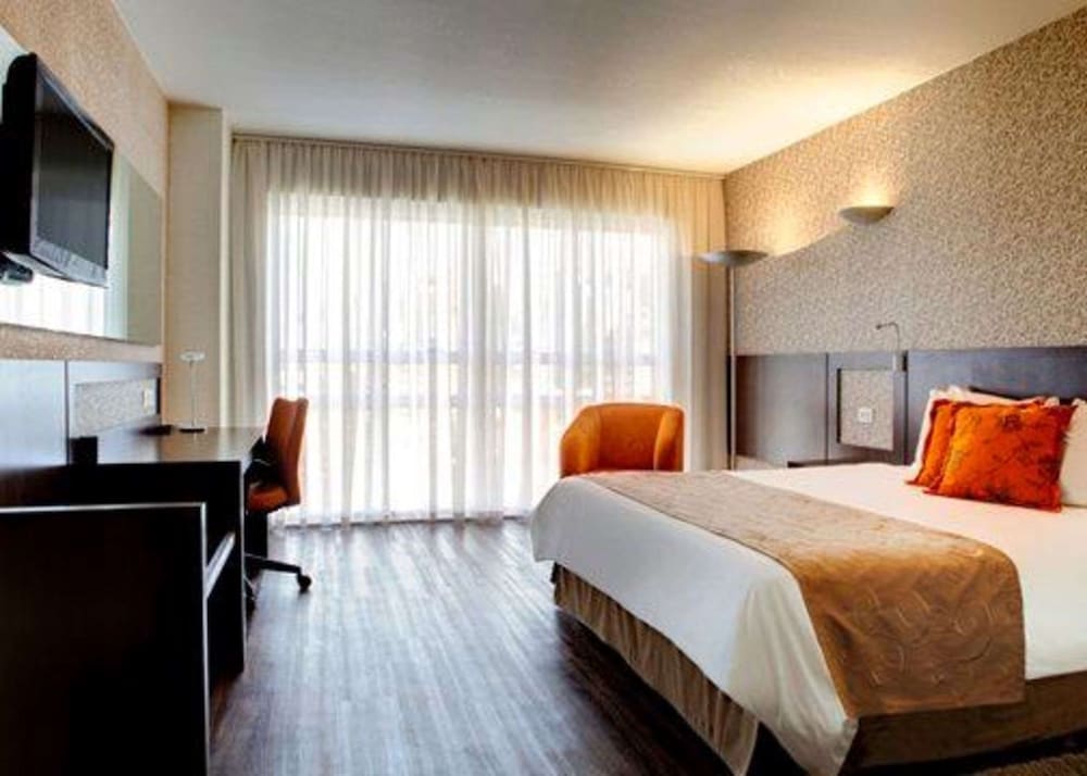 Deluxe Double Room - Photo 1