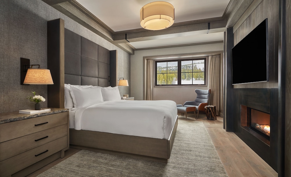 Spanish Peaks Suite photo 3