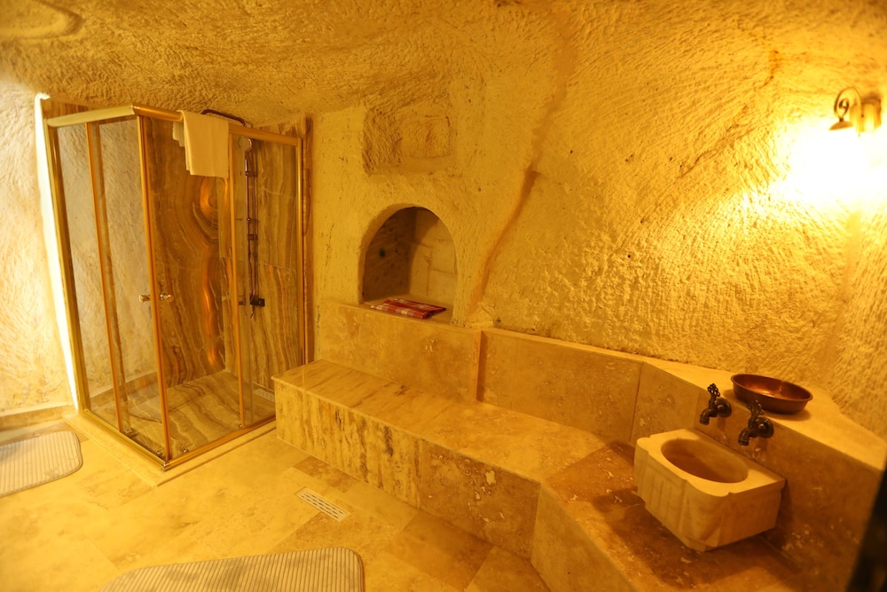 Superior Double Room - Photo 12