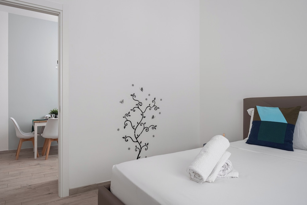 Standard Apartment - Photo 2