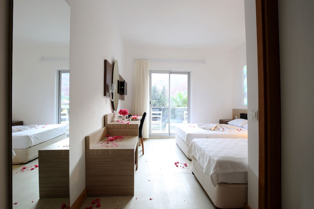 Standard Room photo 1