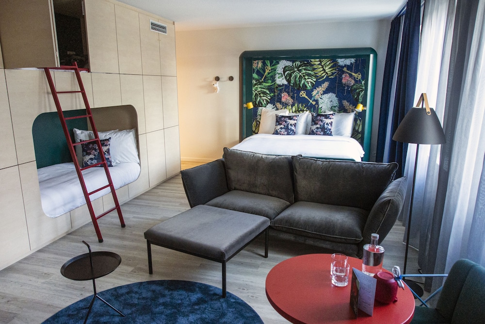 Quadruple Room - Photo 2