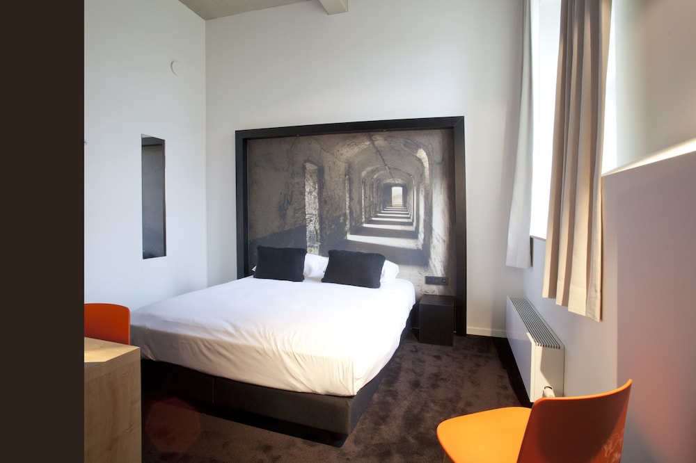 Standard Double or Twin Room photo 2