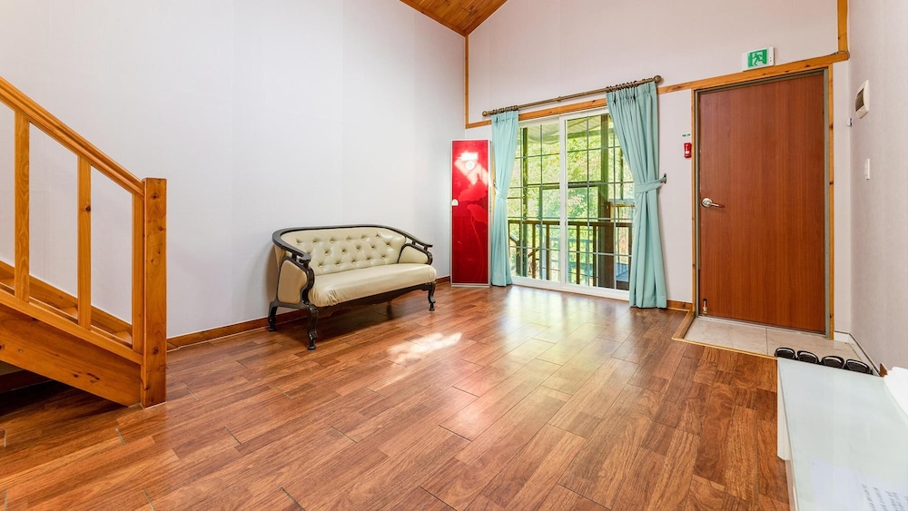 Basic Room, 1 Bedroom (Joohwang) - Photo 9