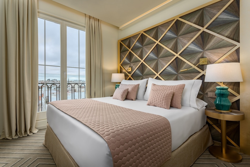 Standard Room (View) - Photo 7