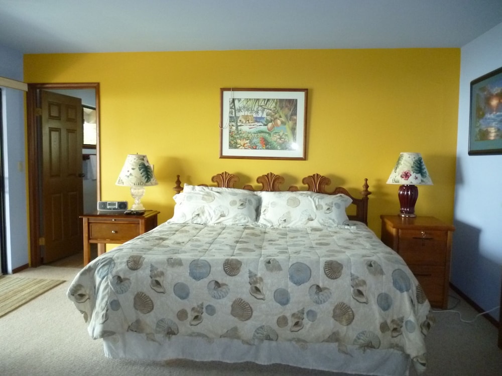 Deluxe Room, Ocean View (The Pacific Room) photo 2