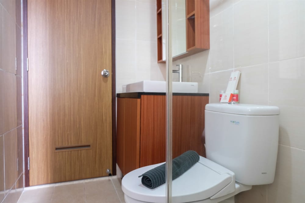 Room - Photo 4