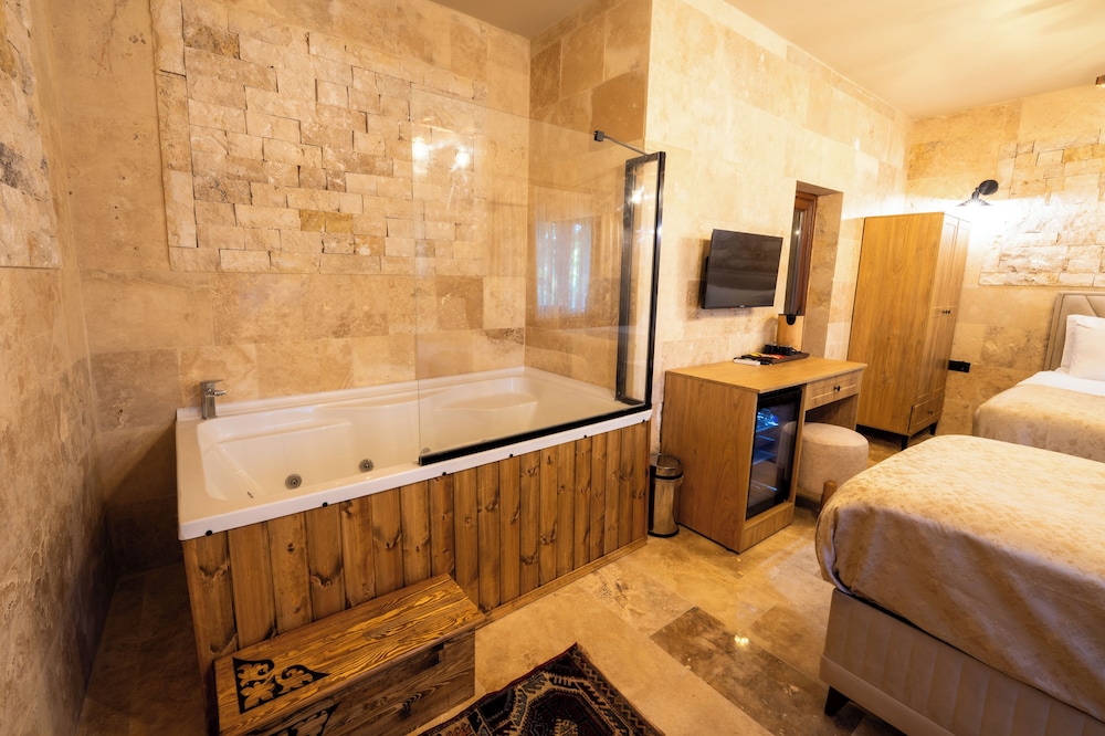 Comfort Triple Room photo 3