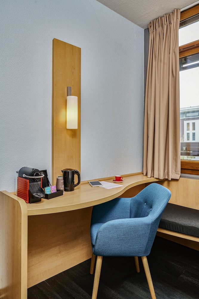Comfort Room, 1 Double Bed - Photo 2