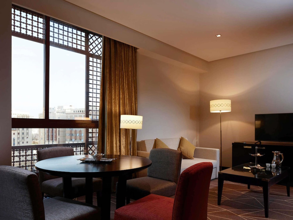 Junior Suite, 1 Bedroom, City View