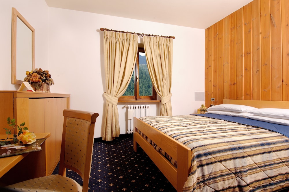 Classic Double Room photo 1