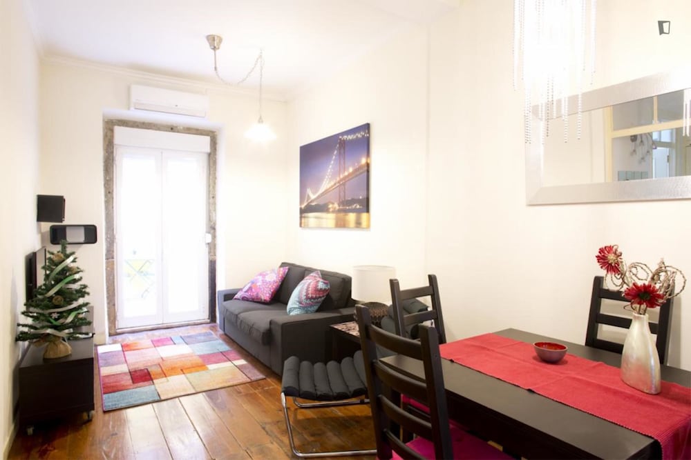 Apartment, 2 Bedrooms, Terrace photo 2